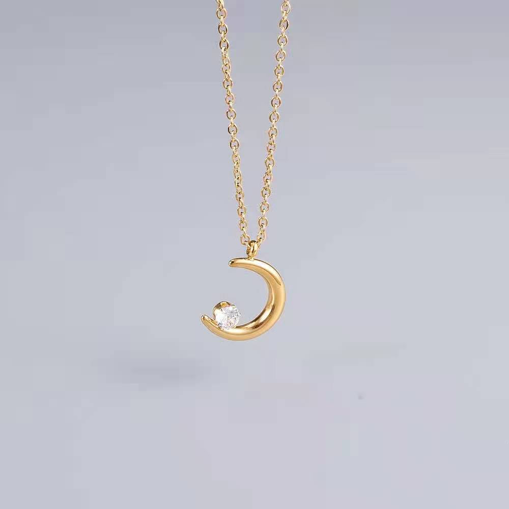 Elegant Crescent Moon Zircon Pendant Necklace in Titanium Steel