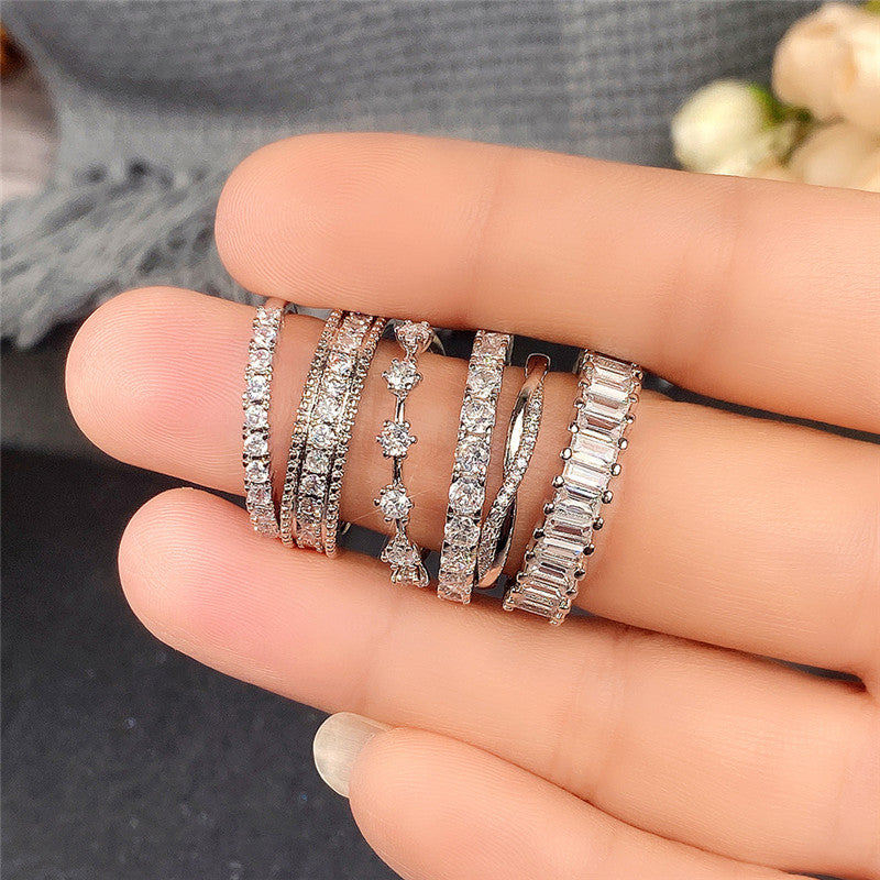 Elegant Zircon Platinum Plated Copper Ring for Women