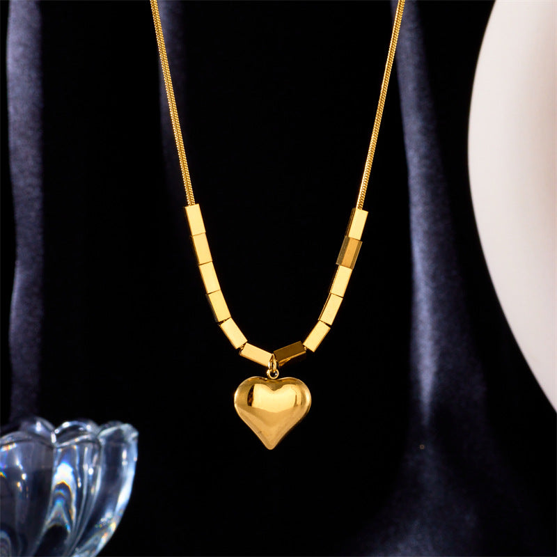 Fashion Geometric Square Heart Titanium Steel Pendant Necklace