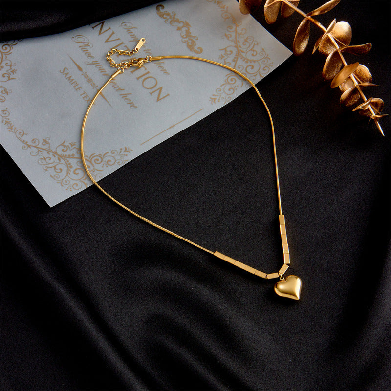 Fashion Geometric Square Heart Titanium Steel Pendant Necklace