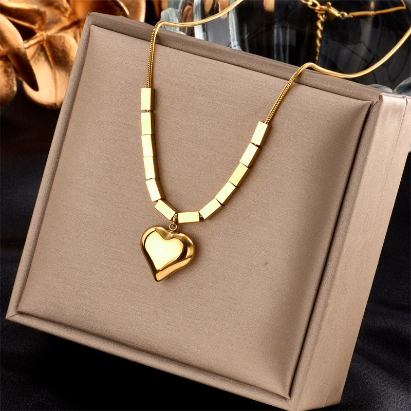 Fashion Geometric Square Heart Titanium Steel Pendant Necklace