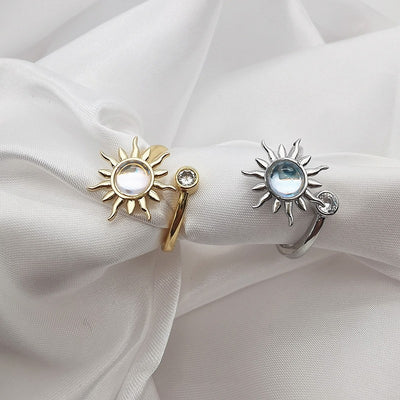 Fashion Sunflower Adjustable Copper Ring with Natural Stone