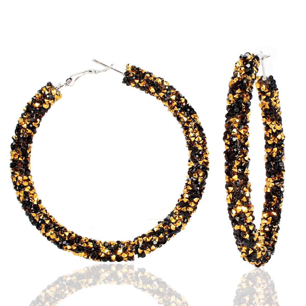 Fashionable Rhinestone Alloy Statement Earrings