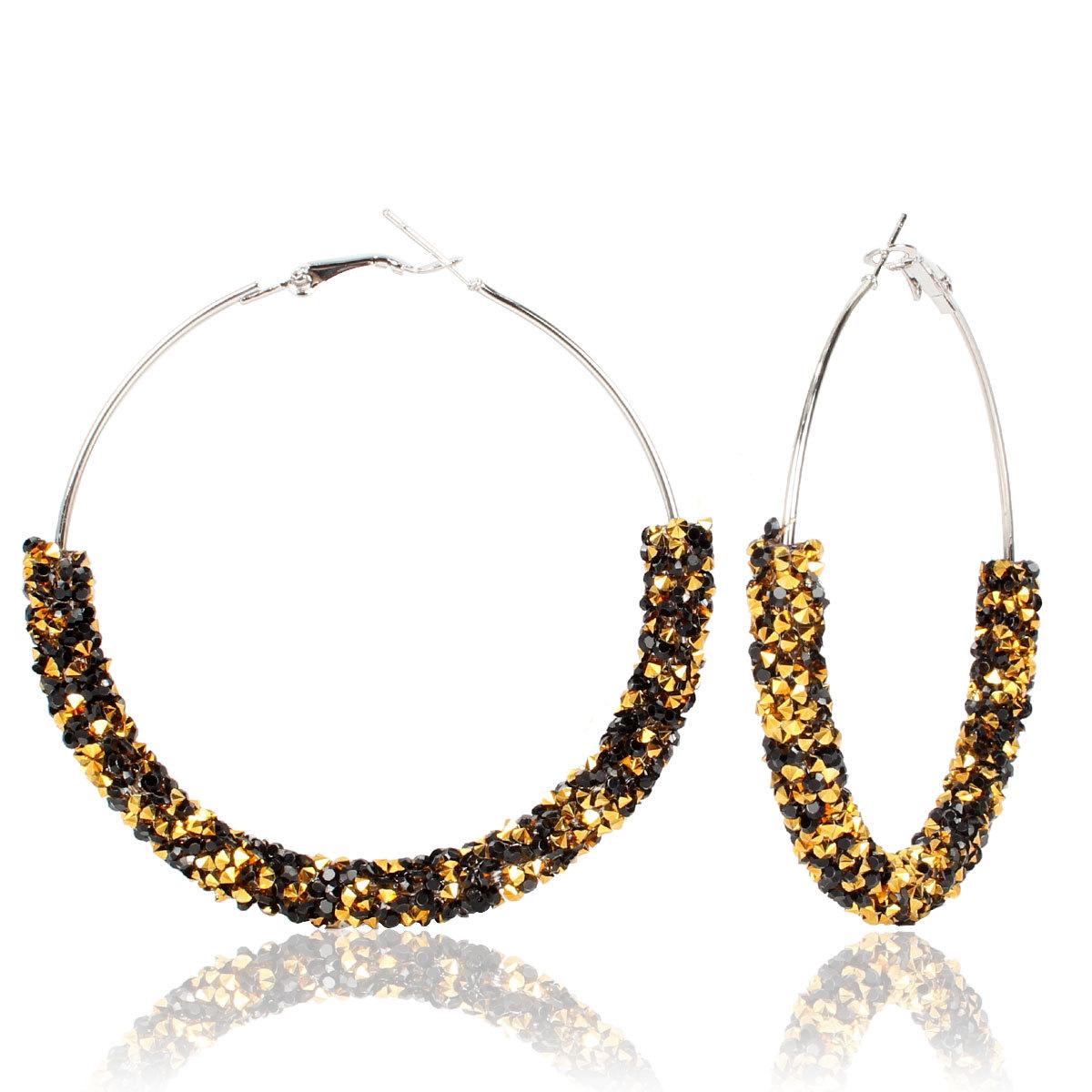 Fashionable Rhinestone Alloy Statement Earrings