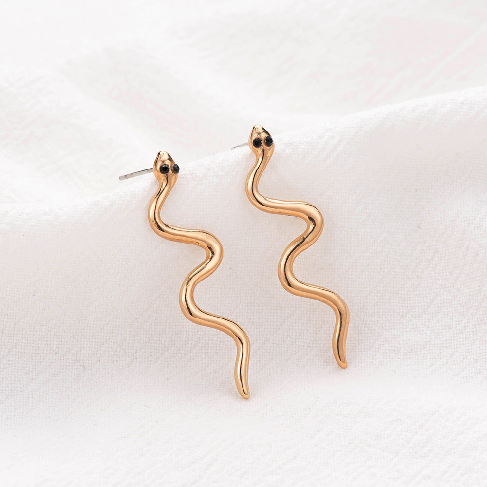 Geometric Snake Shape Vintage Punk Alloy Earrings