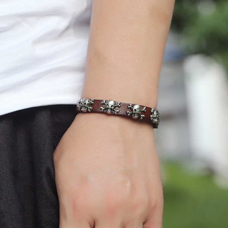 Skull Punk Adjustable Men's Cowhide Bracelet & Textured Gold Plated Rainbow Zircon Ring Set