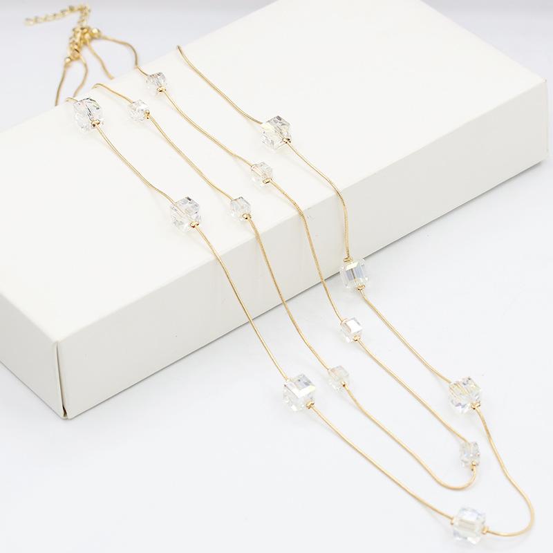 Korean Fashion Crystal Long Pendant Necklace for Women
