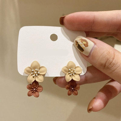 Korean Fashion Contrast Color Flower Stud Earrings for Women