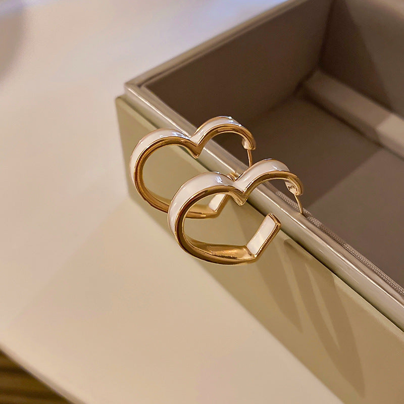 Korean Simple Alloy Dripping Oil Heart Earrings with 925 Silver Needle
