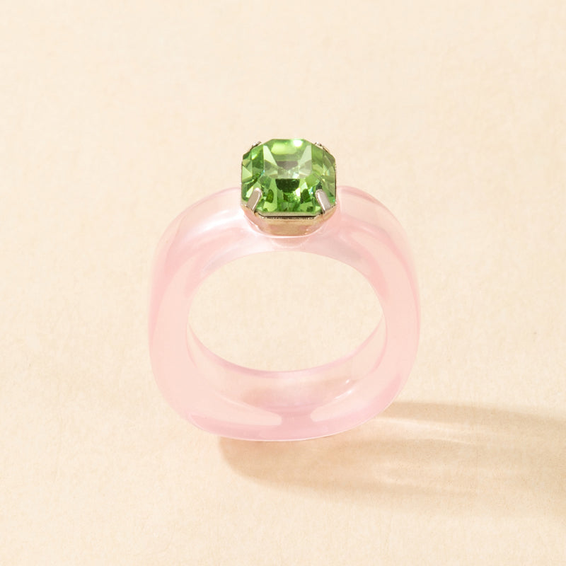 Retro Gemstone Resin Ring Set with Green Painted Beaded Fruit Pearl Rings