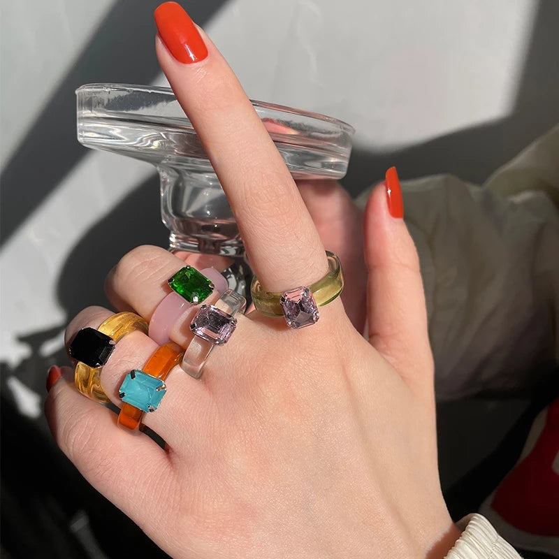 Retro Gemstone Resin Ring Set with Green Painted Beaded Fruit Pearl Rings