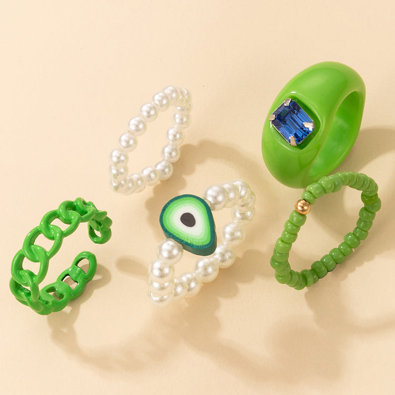Retro Gemstone Resin Ring Set with Green Painted Beaded Fruit Pearl Rings
