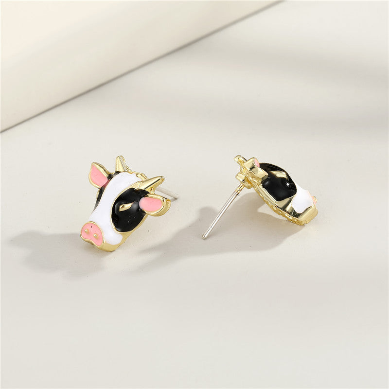 New Fashion Cartoon Cow Resin Stud Earrings for Women