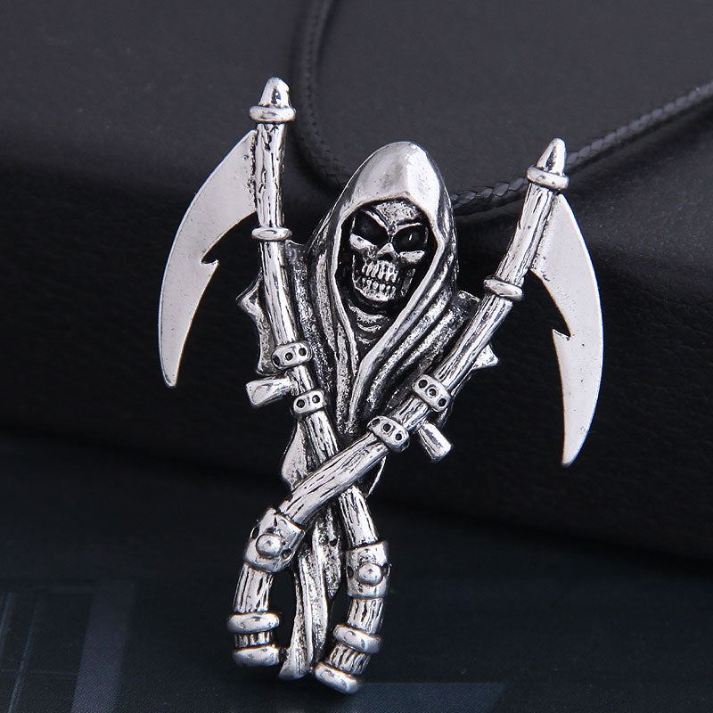 Men's Retro Skull Tomahawk Stainless Steel Pendant Necklace