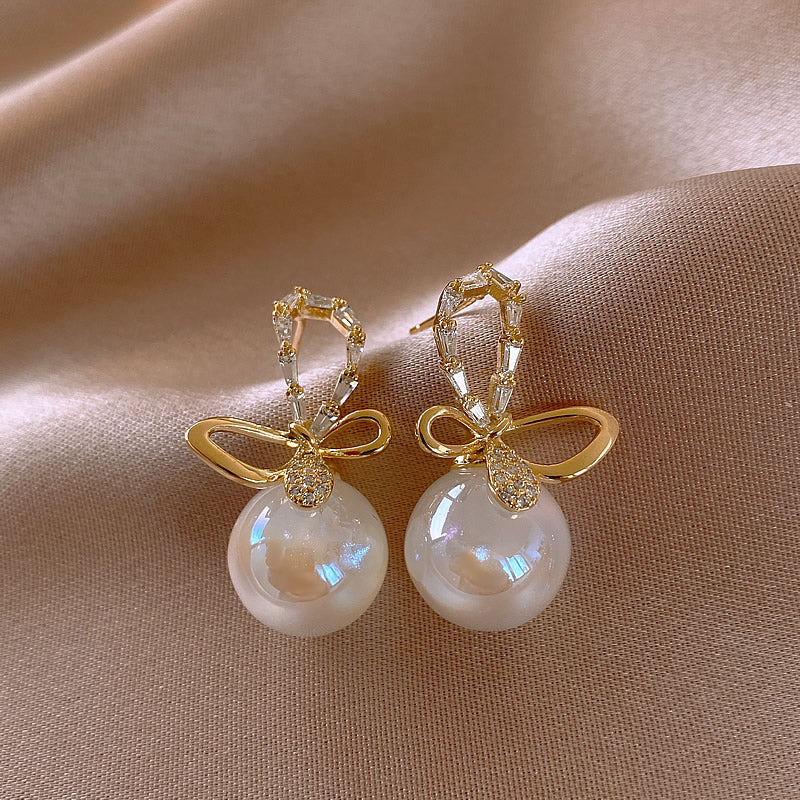 New Fashion Geometric Butterfly Alloy Earrings for Women