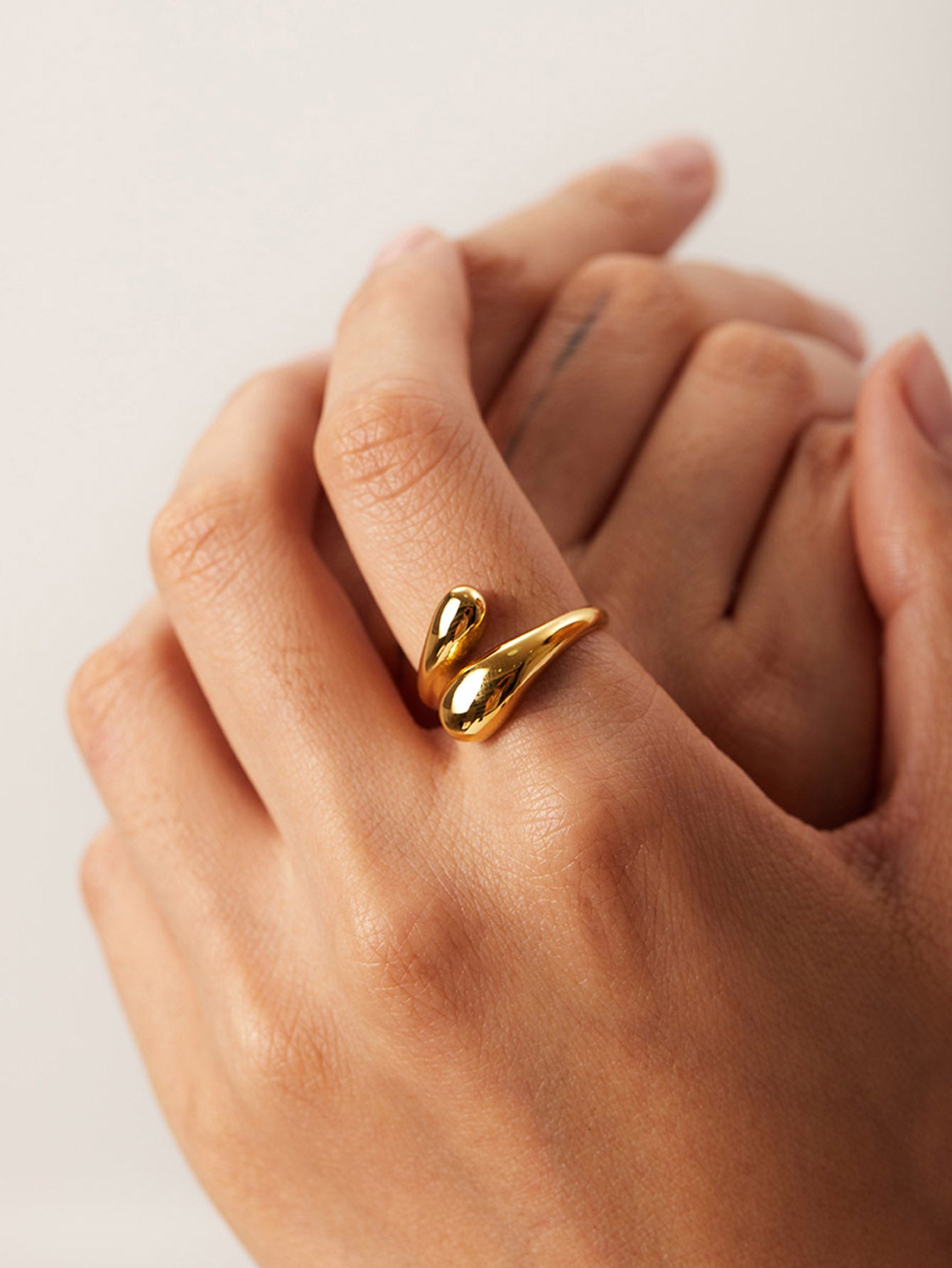 New Minimalist Gold-Plated Stainless Steel Open Teardrop Ring