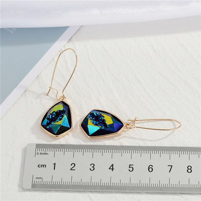 New Irregular Resin Earrings with Natural Stone Design