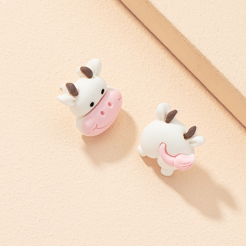 New Simple Cute Cow Stud Earrings - Fashionable Cartoon Design