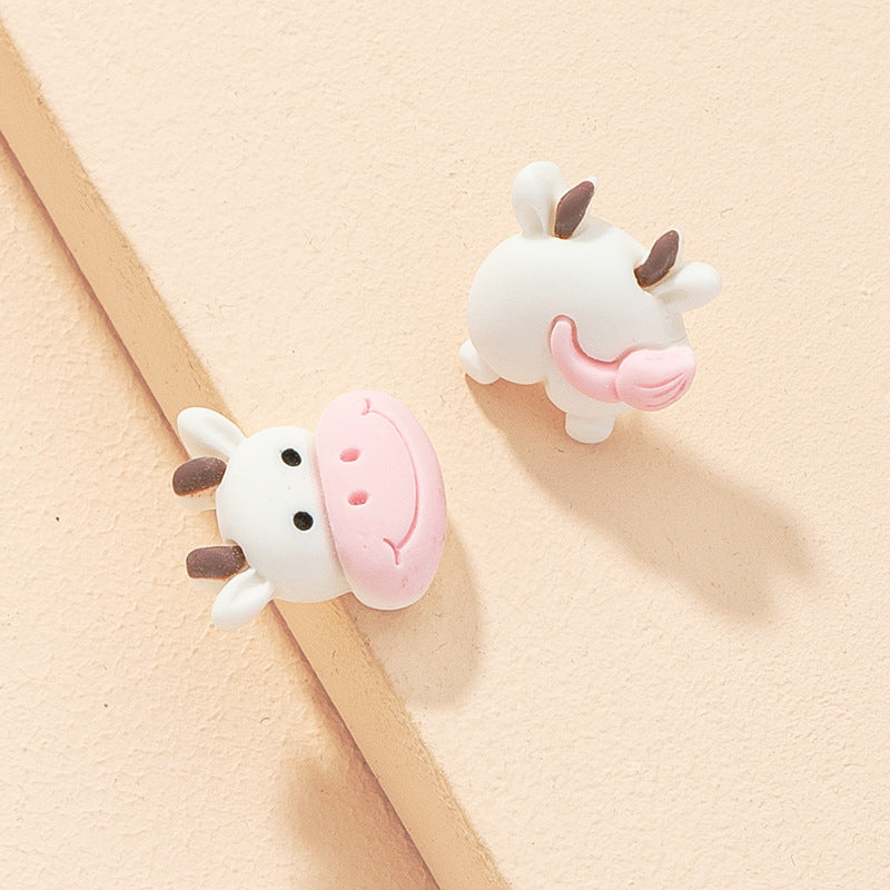 New Simple Cute Cow Stud Earrings - Fashionable Cartoon Design