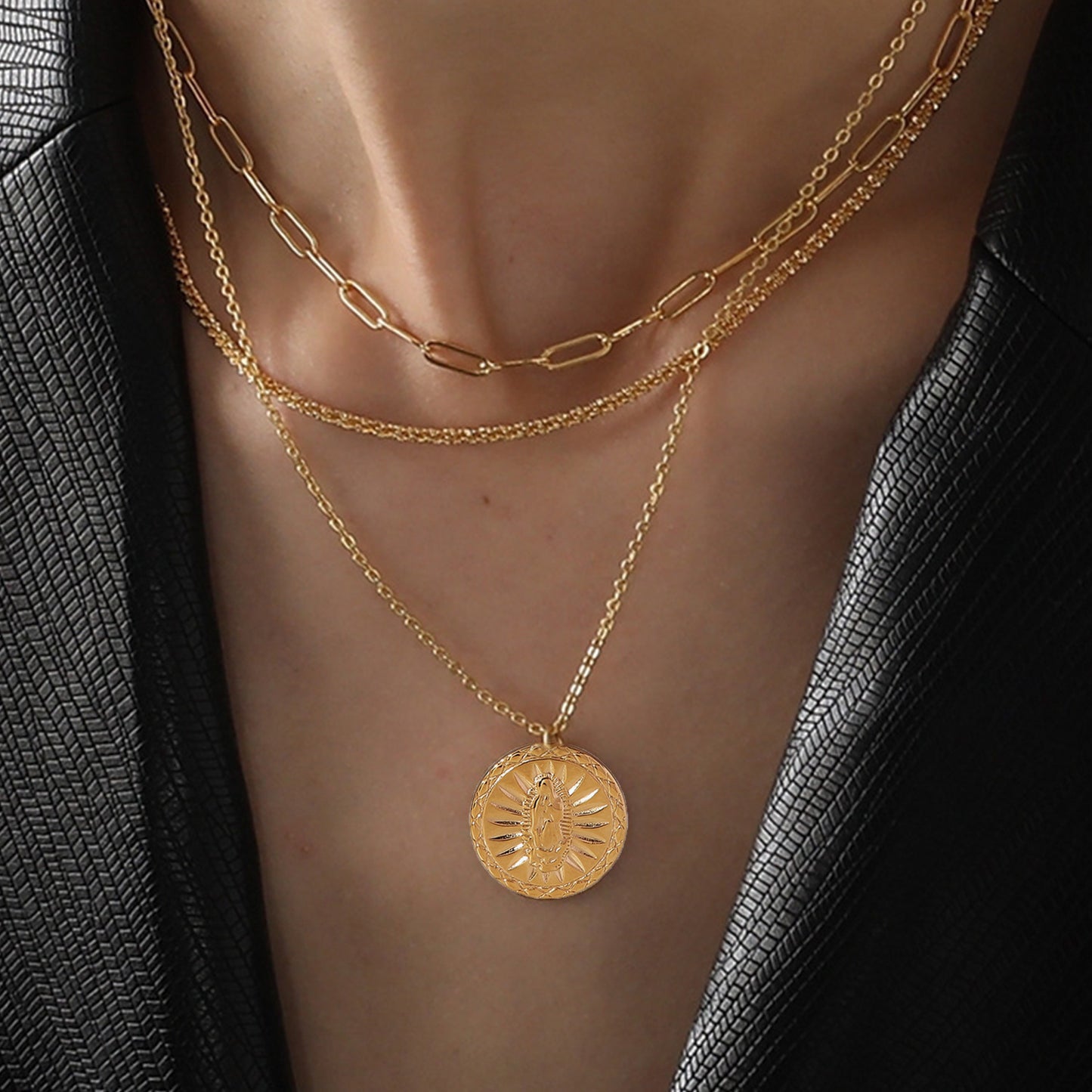 18K Gold Plated Angel Relief Round Pendant Necklace in Stainless Steel