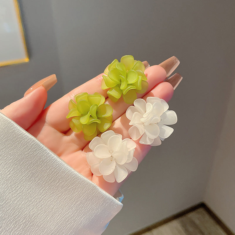 New Trendy Resin Flower Stud Earrings for Women