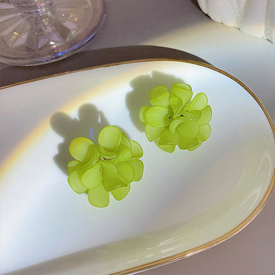 New Trendy Resin Flower Stud Earrings for Women