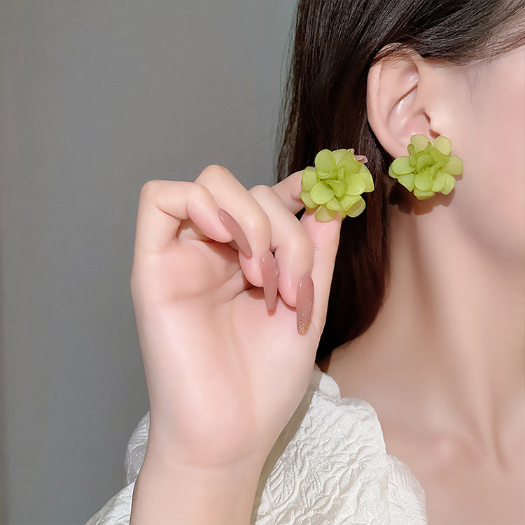 New Trendy Resin Flower Stud Earrings for Women