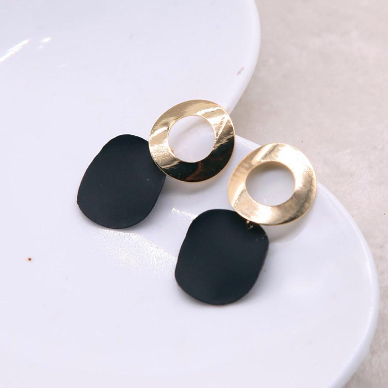 Openwork Geometric Irregular Metal Earrings