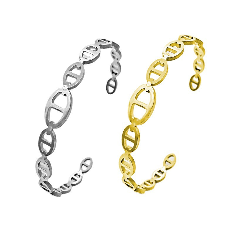 Retro Geometric Stainless Steel Hollow Out Pig Nose Bracelet