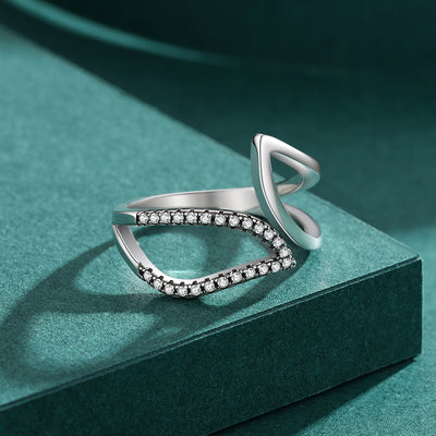 Retro Luxurious Leaf Design Sterling Silver Zircon Inlay Ring