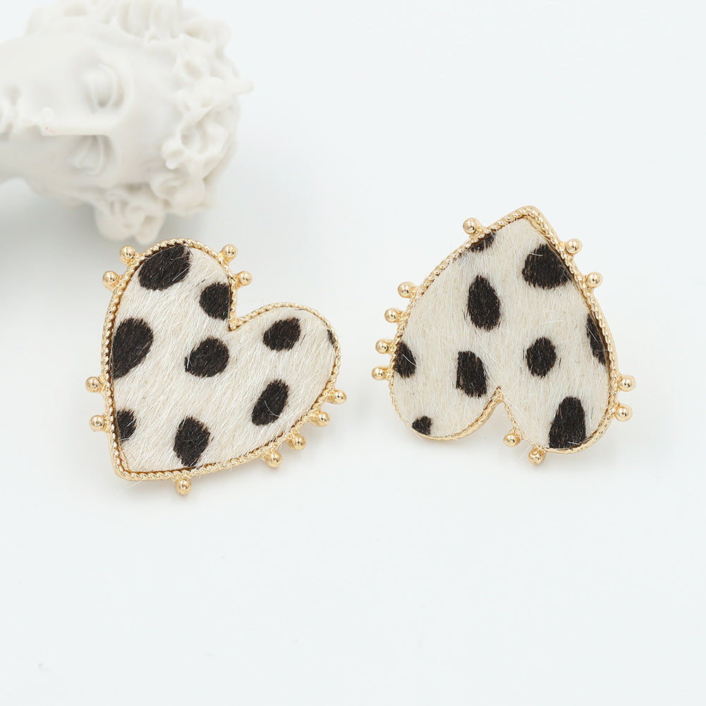 Retro Geometric Peach Heart Leopard Fabric Earrings