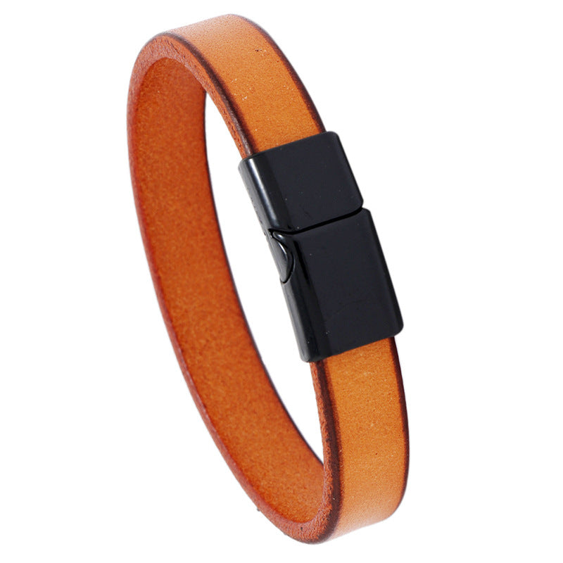 Retro Minimalist Leather Bracelet with Custom Engraving
