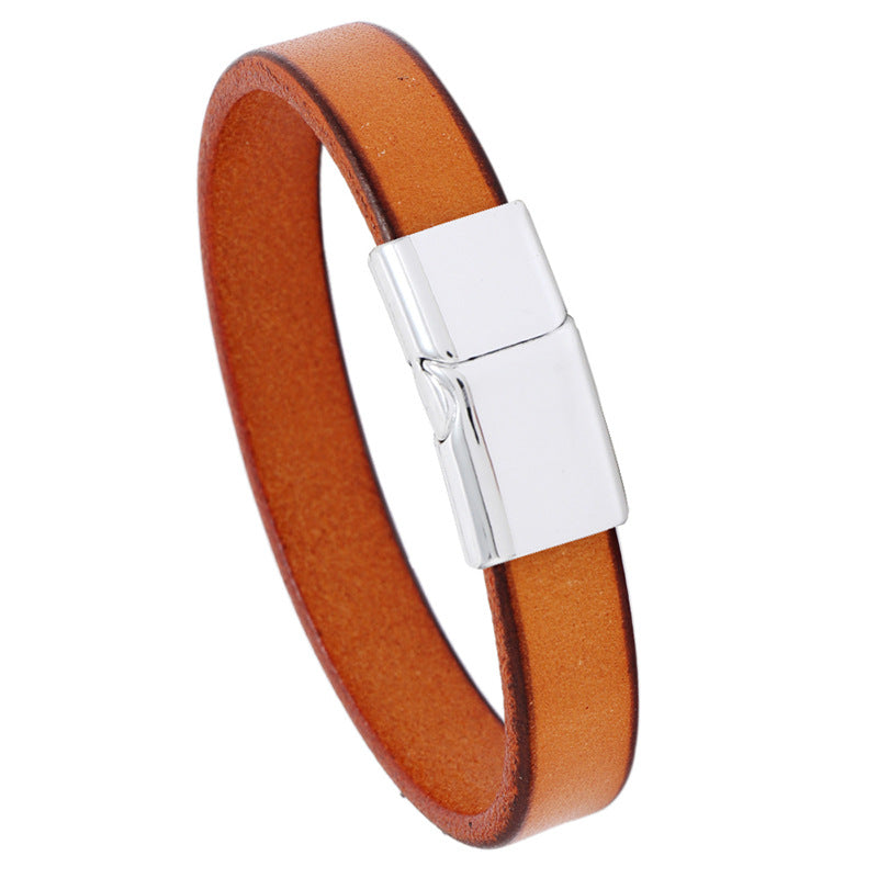Retro Minimalist Leather Bracelet with Custom Engraving
