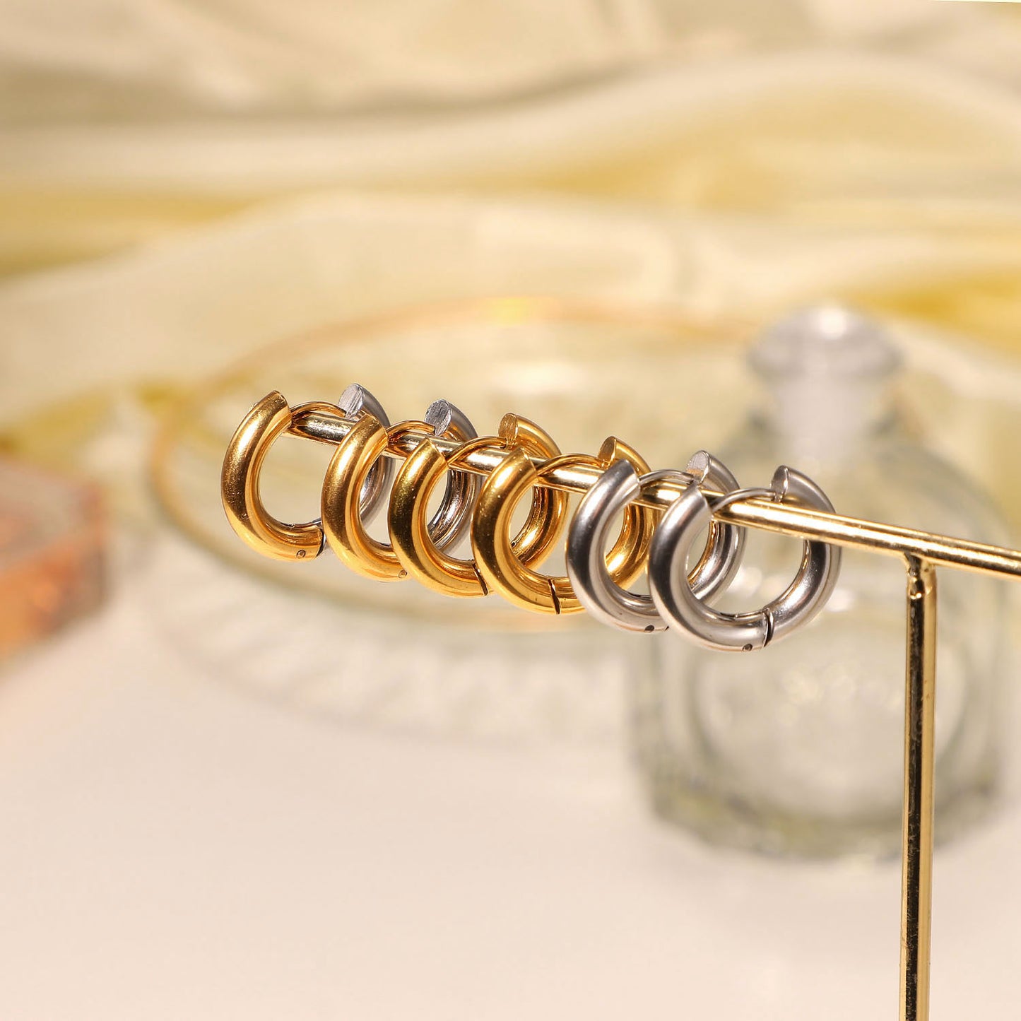 Minimalist 18k Gold-Plated Stainless Steel Hoop Earrings