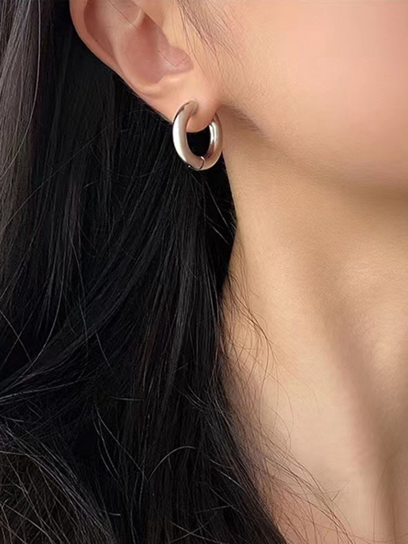 Minimalist 18k Gold-Plated Stainless Steel Hoop Earrings