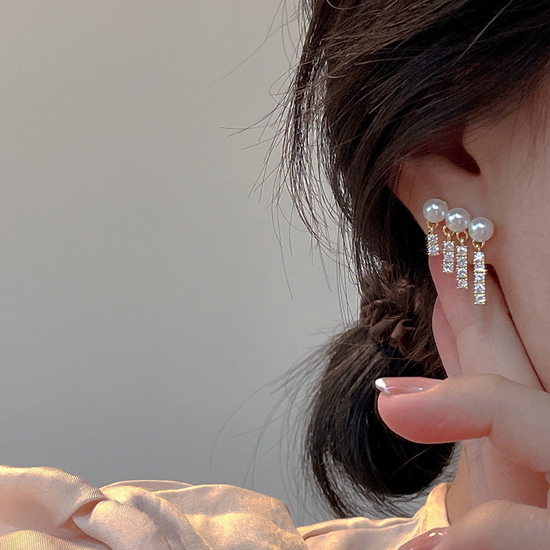 Elegant Geometric Rhinestone Pearl Drop Earrings