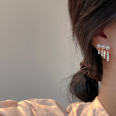 Elegant Geometric Rhinestone Pearl Drop Earrings