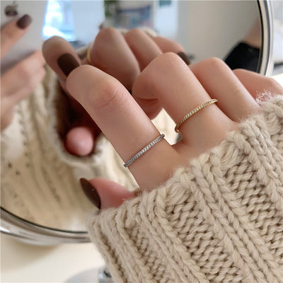 Simple Geometric Titanium Steel Rhinestone Couple Rings in Rose Gold