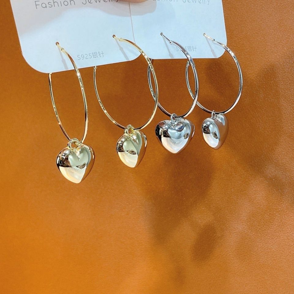 Simple Heart Shape Metal Plated Women's Hoop Earrings