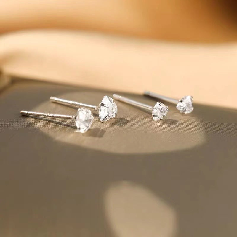 Simple Heart Shape Sterling Silver Zircon Stud Earrings