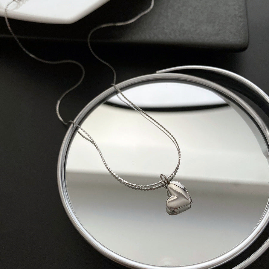Minimalist Heart Pendant Titanium Steel Necklace - 18k Gold Plated Dainty Chain