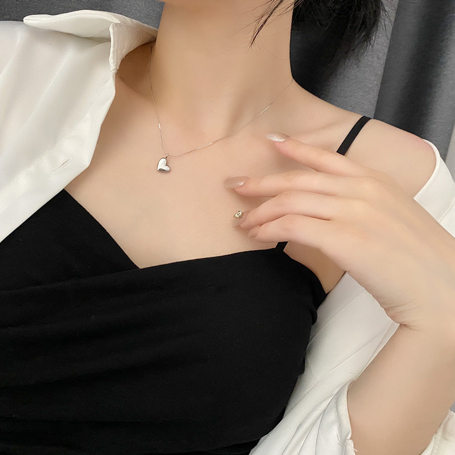 Minimalist Heart Pendant Titanium Steel Necklace - 18k Gold Plated Dainty Chain
