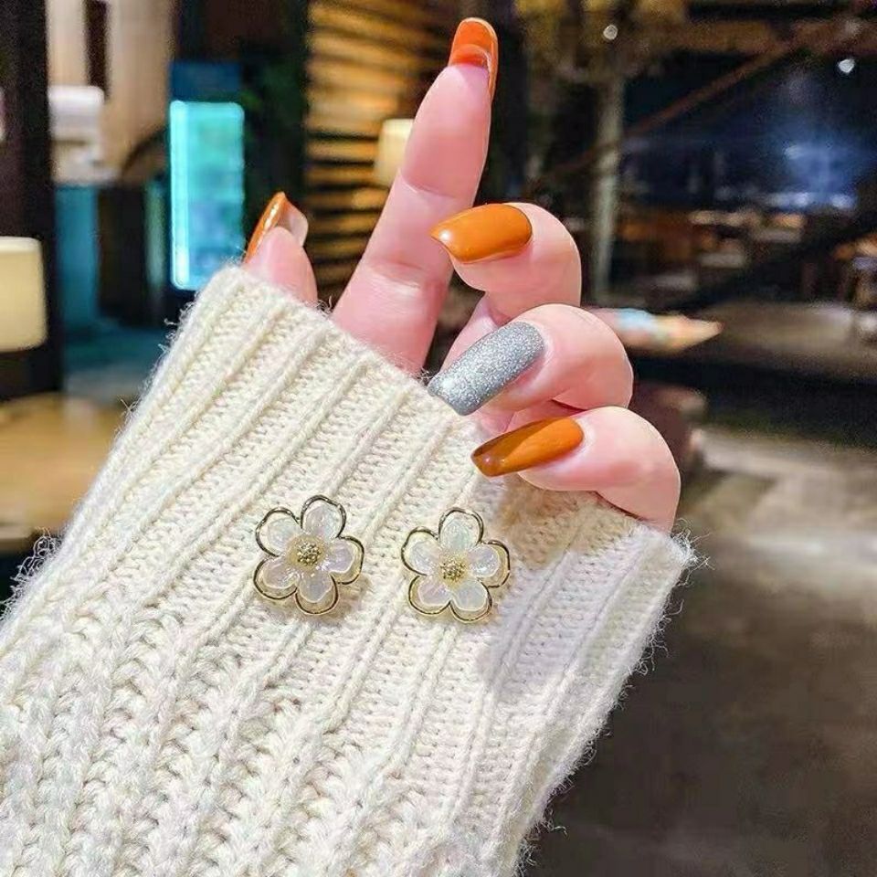 Simple Style Shell Flower Earrings with S925 Silver Needle