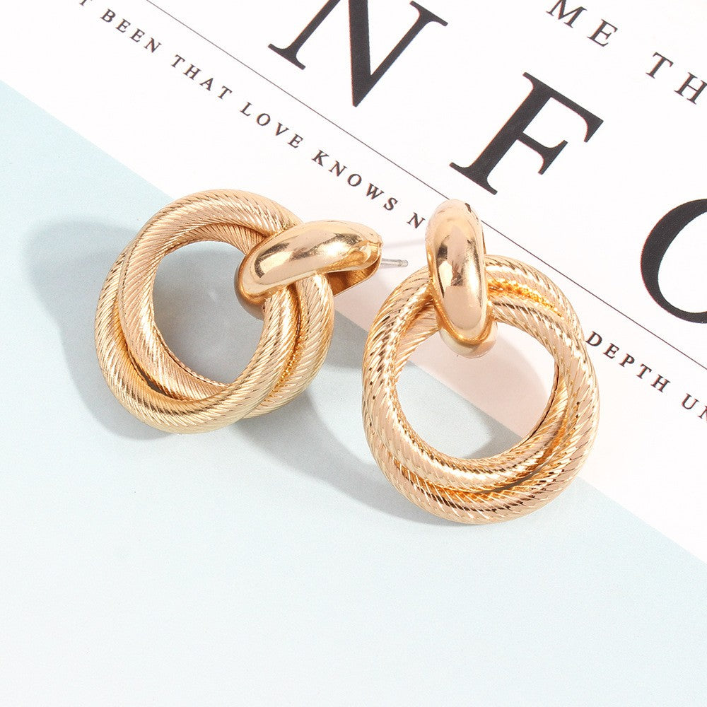 Simple Twist Double Hoop Alloy Statement Earrings in Gold