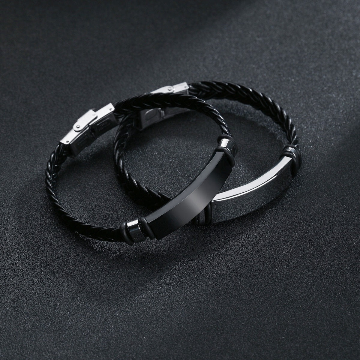 Streetwear Minimalist Stainless Steel Braided Leather Men's Bracelet