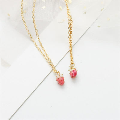Strawberry Pendant Delicate Fringe Clavicle Necklace Korean Style Jewelry
