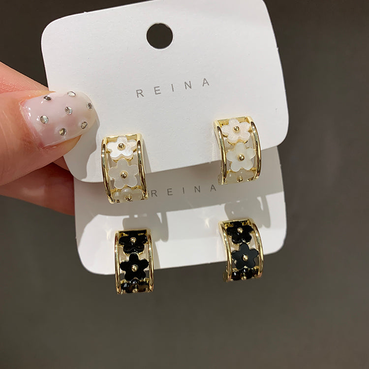 Elegant C-Shape Flower Alloy Women's Earrings