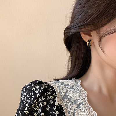 Elegant C-Shape Flower Alloy Women's Earrings