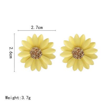 Sweet Daisy Flower Stud Earrings - Chic Japanese Style Daisies