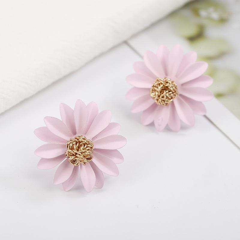 Sweet Daisy Flower Stud Earrings - Chic Japanese Style Daisies